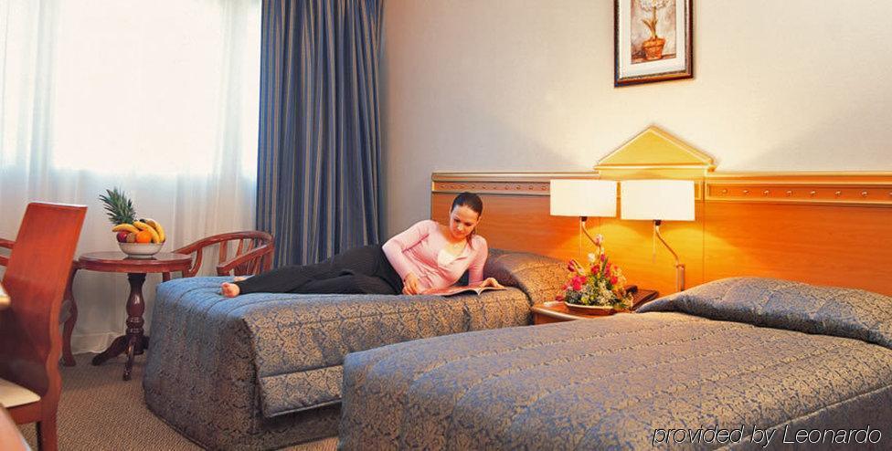 Coral Oriental Dubai Hotel Стая снимка