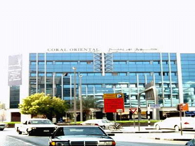 Coral Oriental Dubai Hotel Екстериор снимка