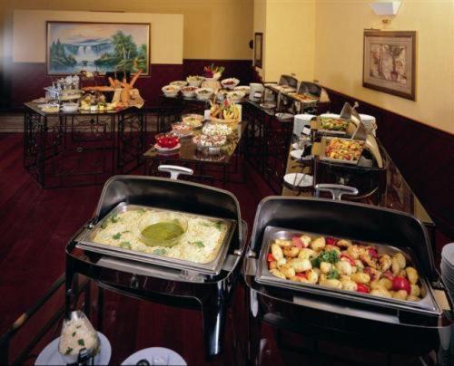 Coral Oriental Dubai Hotel Ресторант снимка