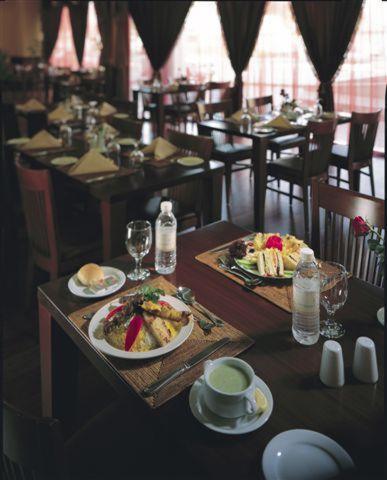 Coral Oriental Dubai Hotel Ресторант снимка
